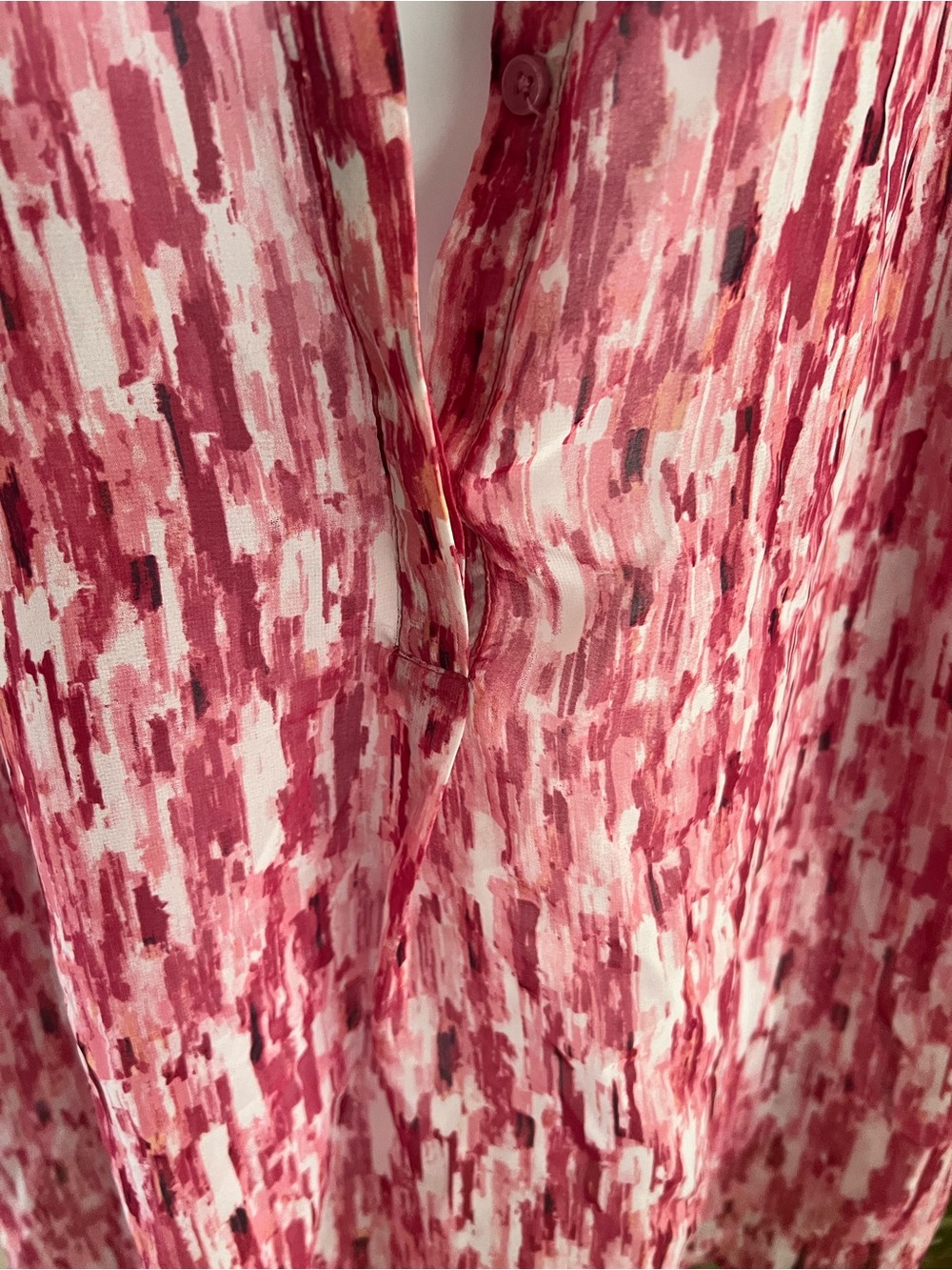 George Pink Abstract Print Split-Neck blouse - Picture 5 of 9
